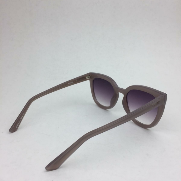 QUAY AUSTRALIA Noosa 50mm Square Sunglasses - Picture 9 of 16